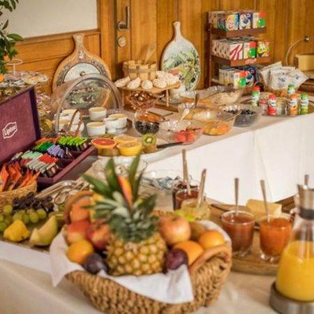 Hotel Restaurant Le Gruyerien Морлон Экстерьер фото